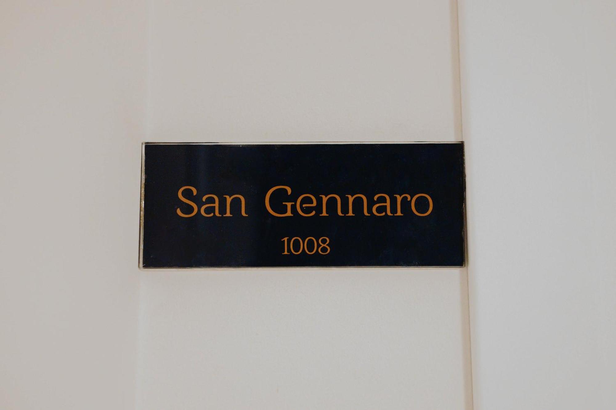 San Gregorio Luxury Apartments 那不勒斯 外观 照片
