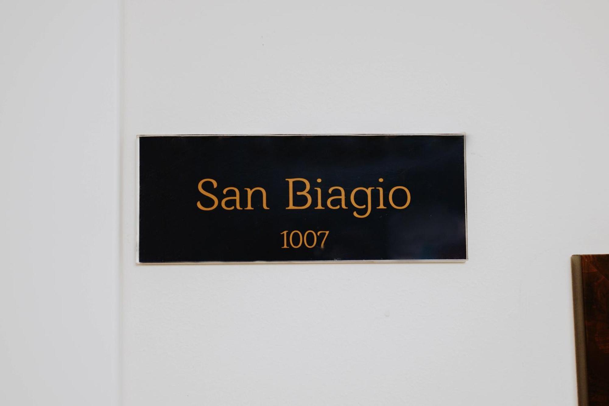 San Gregorio Luxury Apartments 那不勒斯 外观 照片